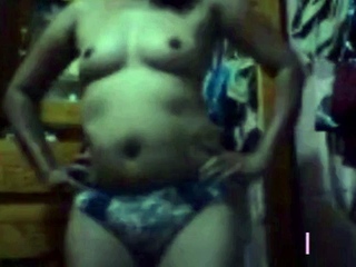 Filipina MILF Helps a Man Cum on Webcam