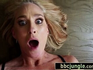 Wendy Cheats with a BBC While Hubby Fights in the Ring