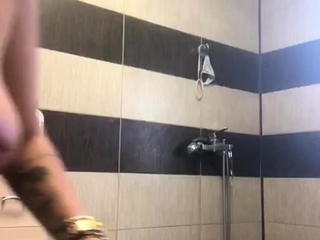 Big boobs milf masturbates with her dildo