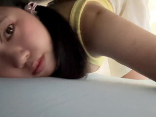Asian stepsis got stuck, so he covered her pussy in cum POV