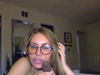 Monstrous breasted cougar Kelly Madison rams a monstrous salami