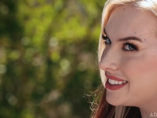 Makeup Sex – Charles Dera & Cubbi Thompson’s Giant Tit Roughness