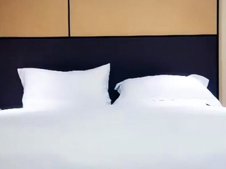 Teen close up fuck xxx housewife cumshot