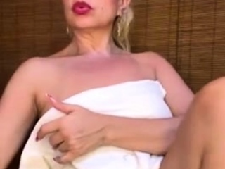 Gorgeous Mature Blonde Solo Masturbation