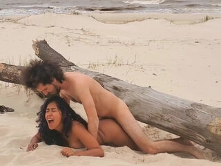 Horny Latina Babe Gets Hard Pounded Doggy On Paradise Beach