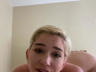 Close up MiLF getting it in the ass
