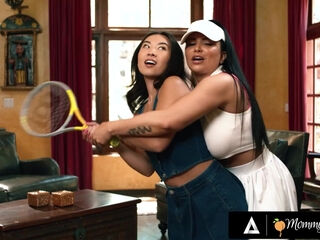 Slim Tiny Asian Kimmy Kimm Wanna Enjoy Lesbian Sex With Her Busty Stepmom Instead Of Playing Tennis
