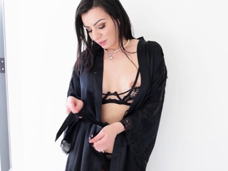 Busty Hottie Kathryn Mae Horny Ass Gets Fucked By Wild BBC