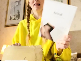 Redhead milf in sexy lingerie giving head