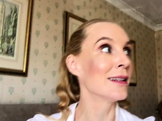 Amateur super hot brunette masturbating 3 mp4