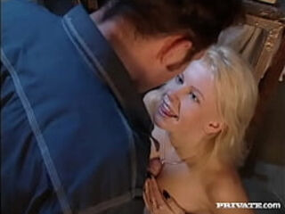 Towheaded naked Model Natali Give Painter blow bj for a facial cumshot