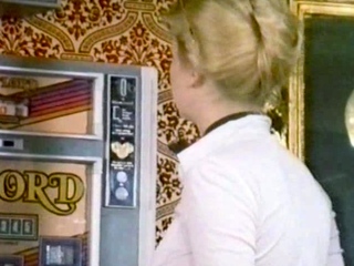 Billardkugeln und nasse Pflaumchen -Diamant Video-.avi