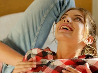 WowGirls-Emily Mayers: Tight Pink Pussy